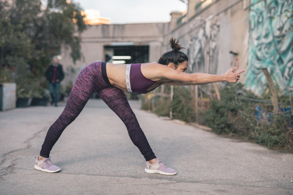 yoga para aliviar el dolor de espalda paula butragueño pau inspirafit